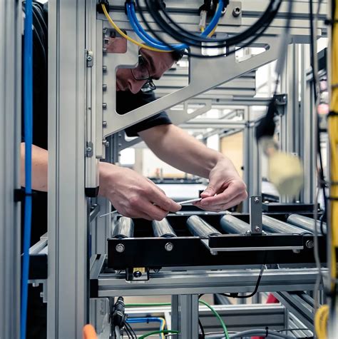 Escatec Mechatronics S.r.o. .